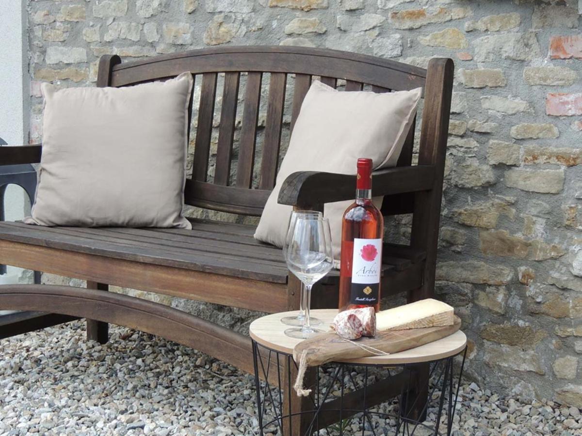 La Luce Delle Colline Bed & Breakfast Serravalle delle Langhe Eksteriør bilde